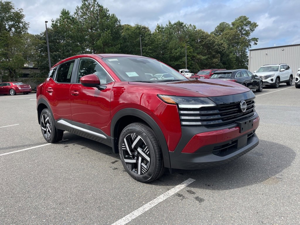 New 2025 Nissan Kicks SV image 4