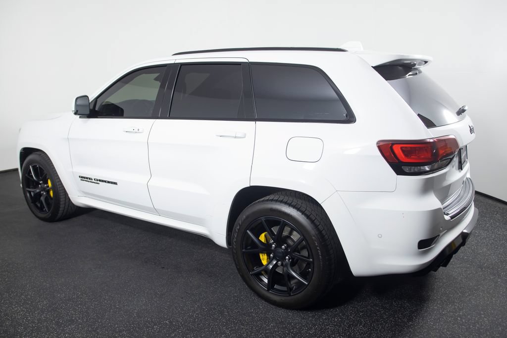 Used 2018 Jeep Grand Cherokee Trackhawk w/ Trailer Tow Group IV AWD/4WD image 11