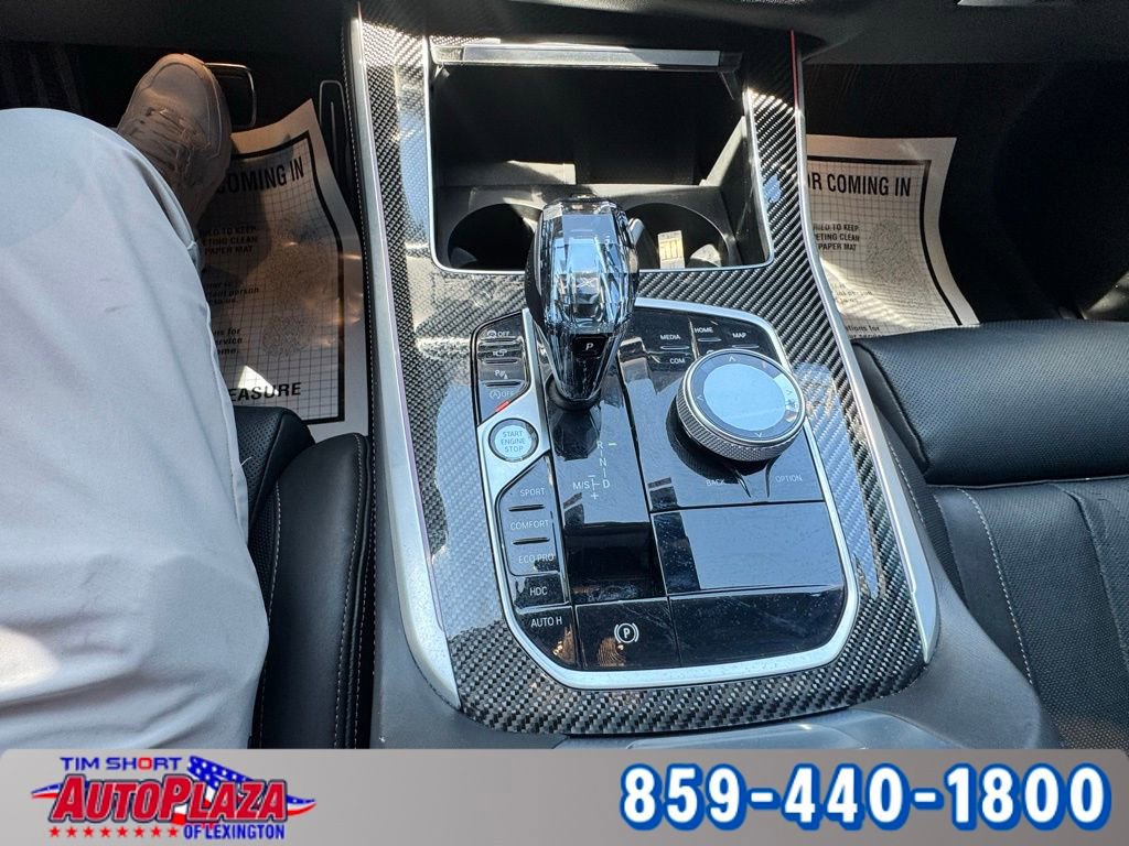 Used 2022 BMW X5 M50i w/ Executive Package image 27
