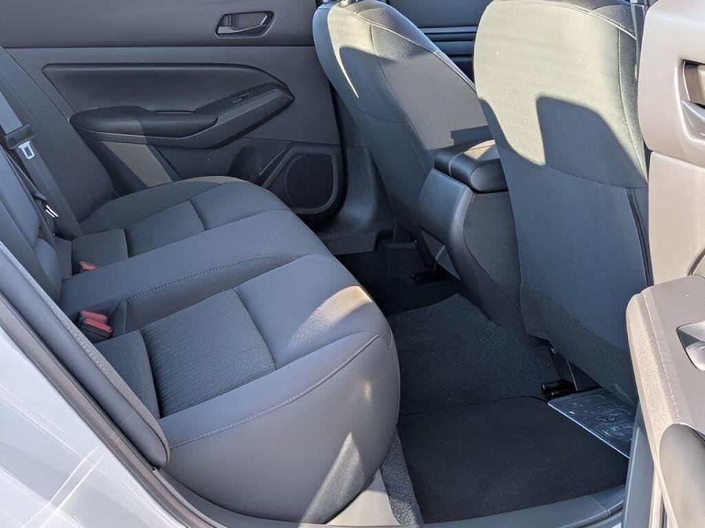 Certified 2025 Nissan Altima 2.5 S FWD image 24
