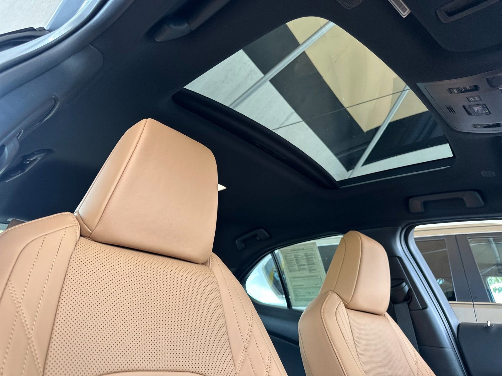 Used 2026 Lexus UX 300h AWD image 19