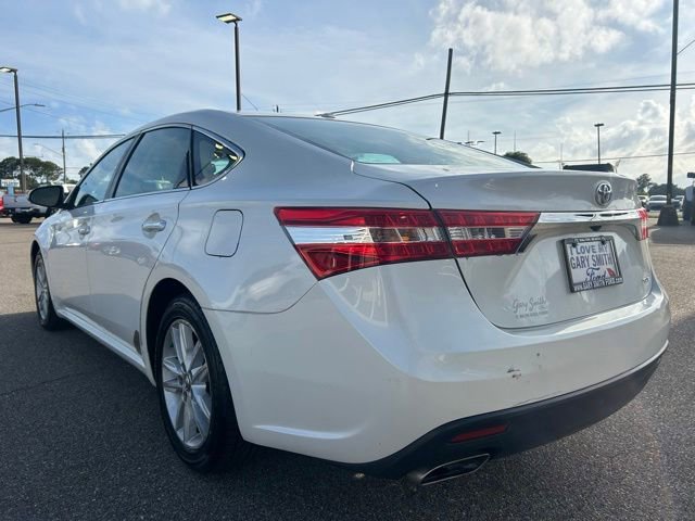 Used 2015 Toyota Avalon XLE Premium FWD image 6