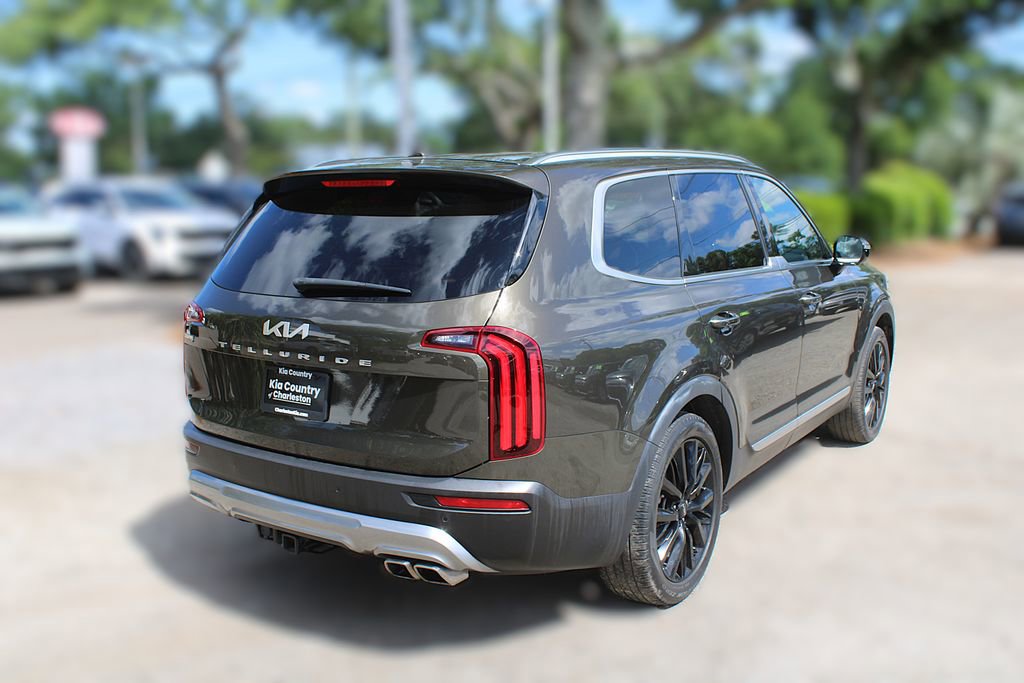 Used 2022 Kia Telluride SX w/ Towing Package FWD image 7