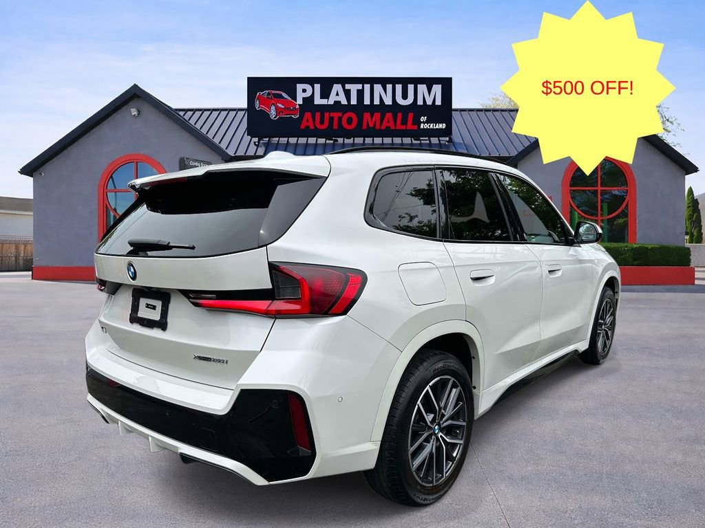 Used 2023 BMW X1 xDrive28i w/ Premium Package AWD/4WD image 3