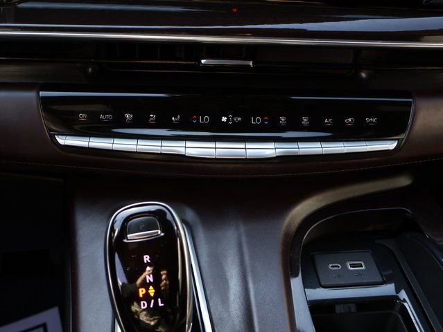 Certified 2021 Cadillac Escalade Sport Platinum image 35