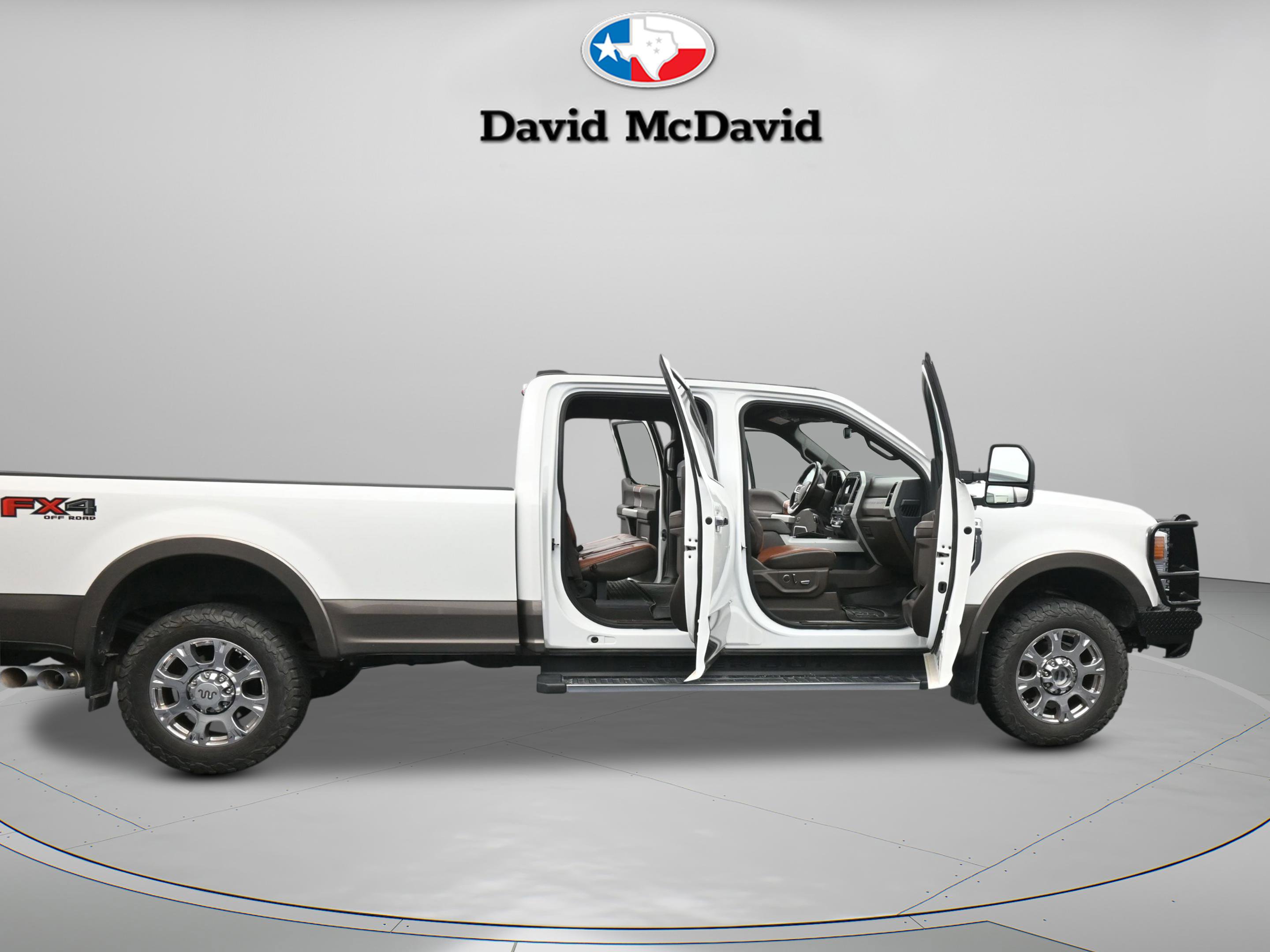 Used 2022 Ford F350 King Ranch w/ Chrome Package AWD/4WD image 48