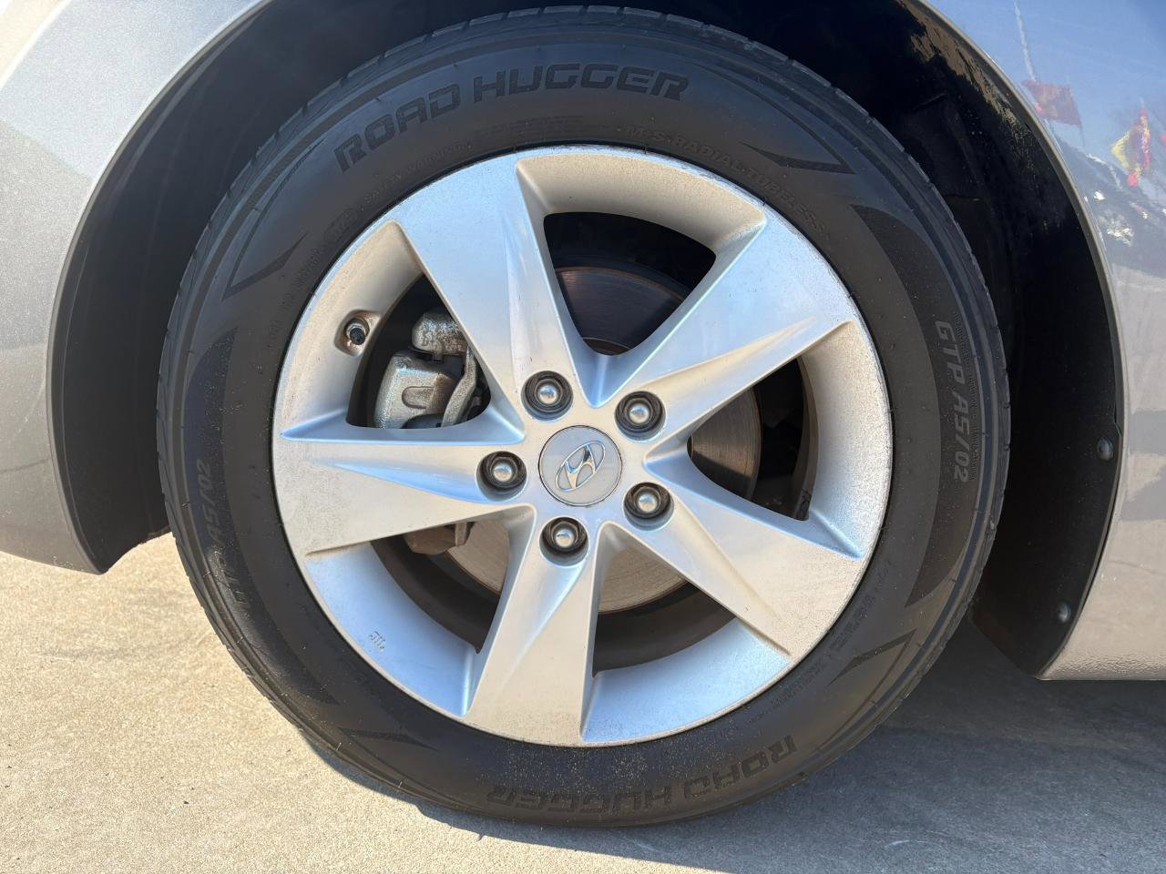 Used 2013 Hyundai Elantra GLS w/ Preferred Pkg FWD image 40