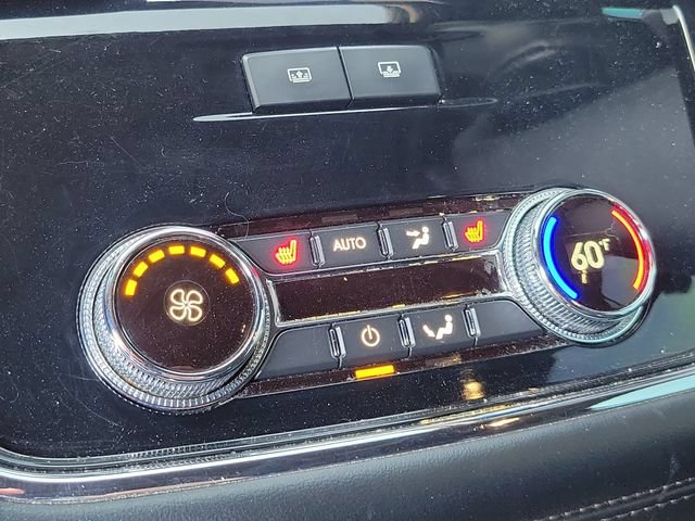 Used 2019 Lincoln Navigator L Reserve AWD/4WD image 13