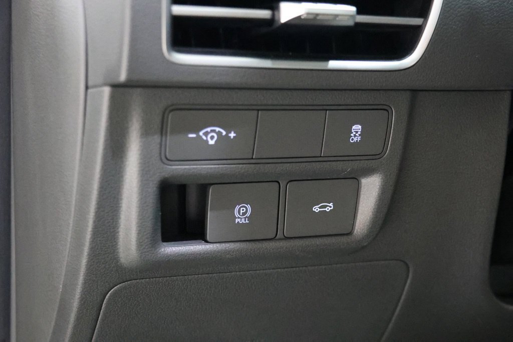 Used 2025 Hyundai Sonata SEL FWD image 18
