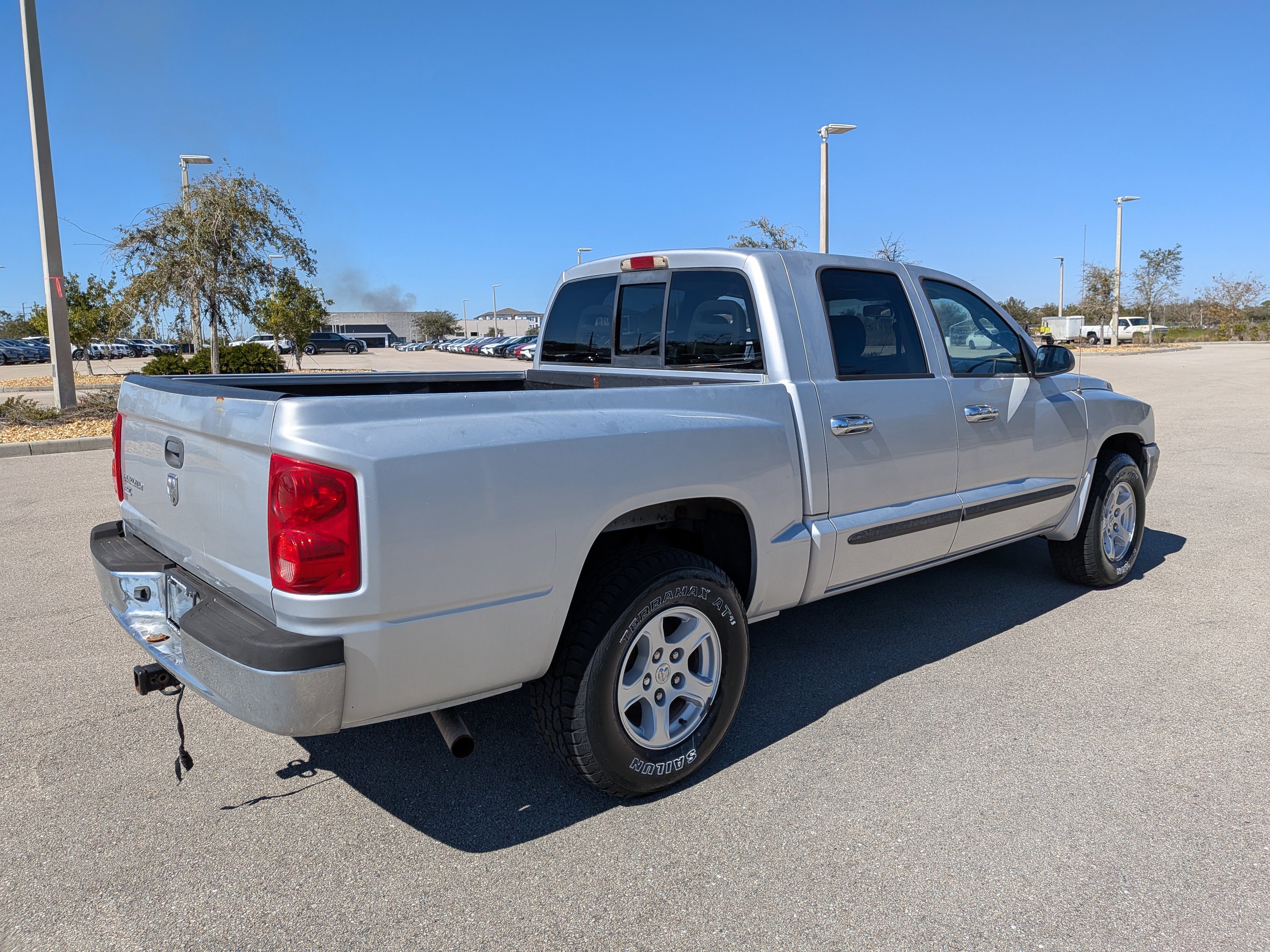 Used 2006 Dodge Dakota SLT image 5