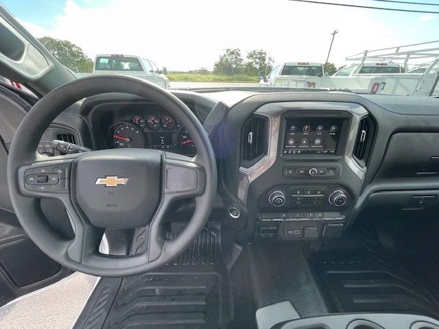 New 2024 Chevrolet Silverado 2500 W/T image 9