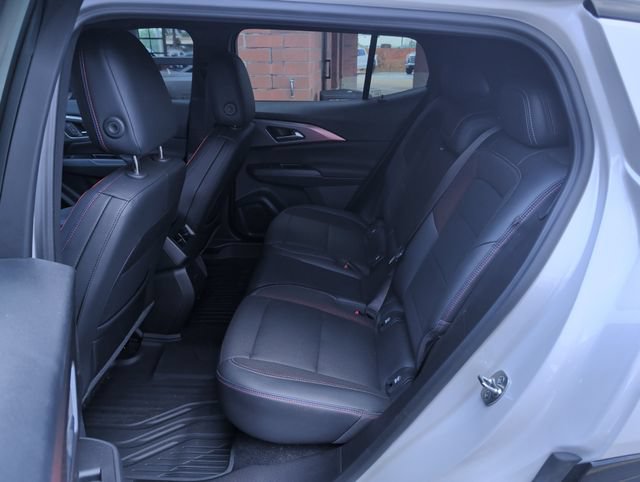 Used 2024 Chevrolet Equinox EV RS FWD image 23