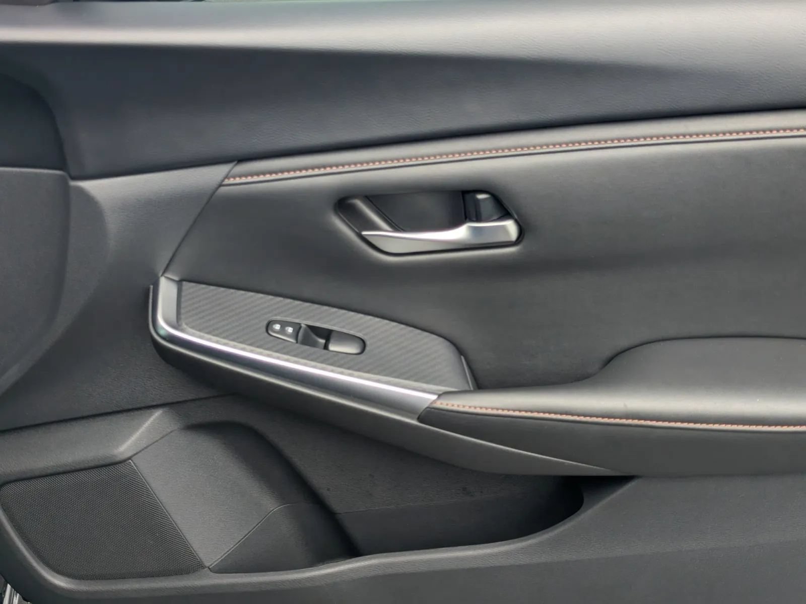 Used 2023 Nissan Sentra SR FWD image 13