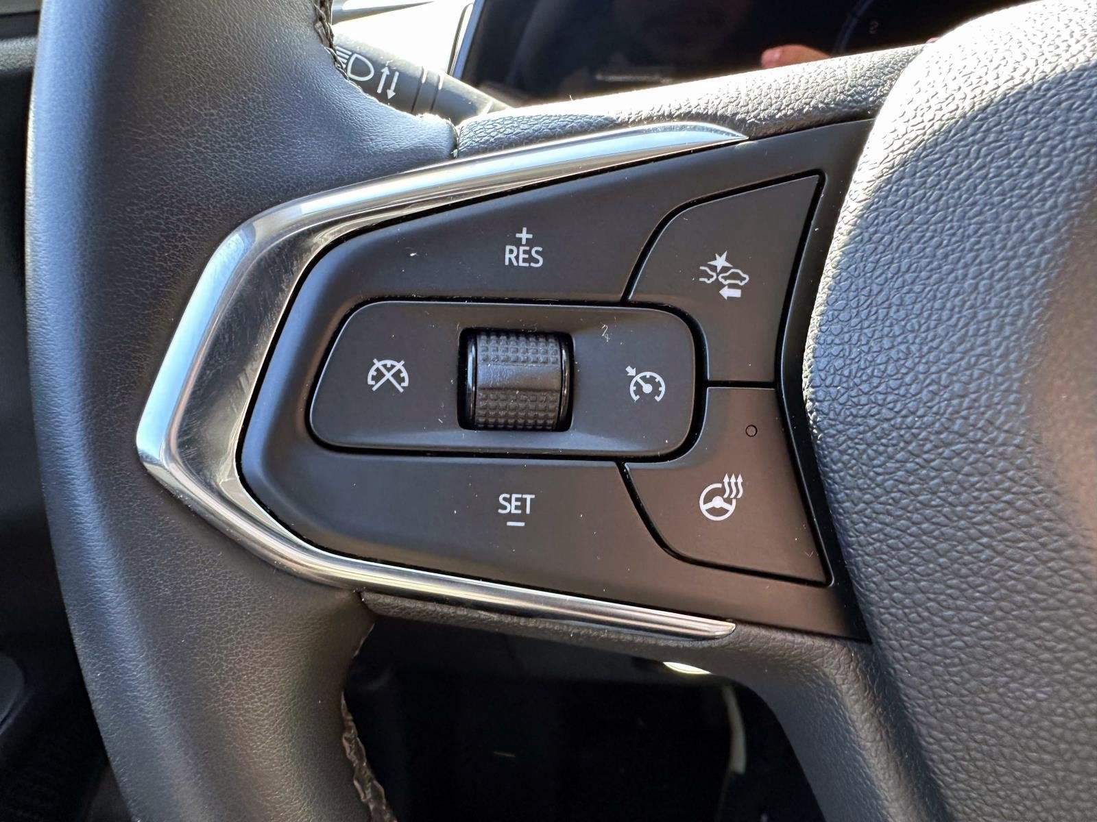 Used 2024 Chevrolet Trax LT w/ Driver Confidence Package FWD image 15