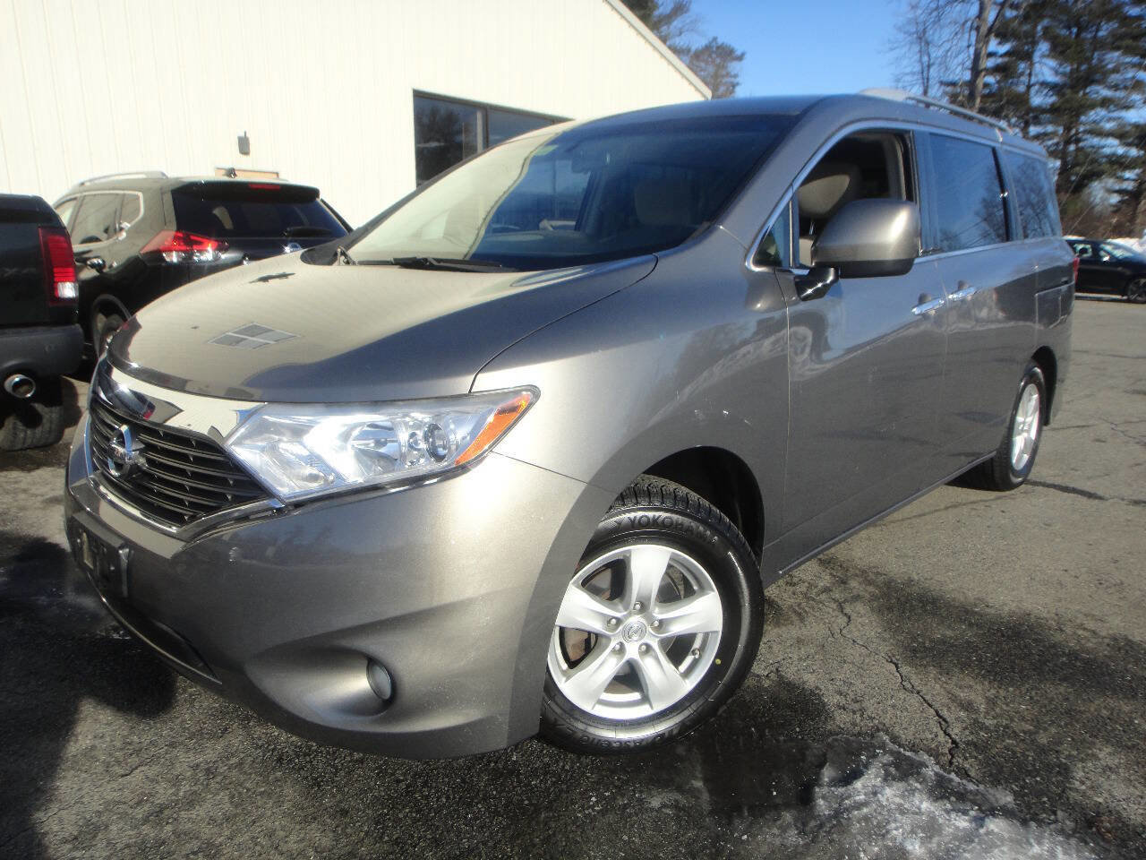 Used 2016 Nissan Quest SV