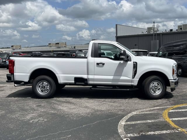 Certified 2026 Ford F250 XL w/ XL Chrome Package RWD video 2
