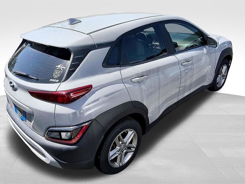 Used 2022 Hyundai Kona SE FWD image 17
