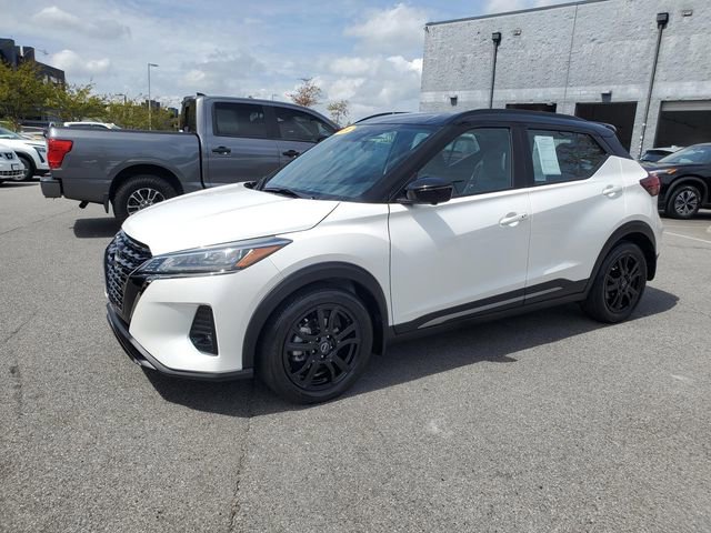 Certified 2024 Nissan Kicks SR w/ SR Premium Package image 8