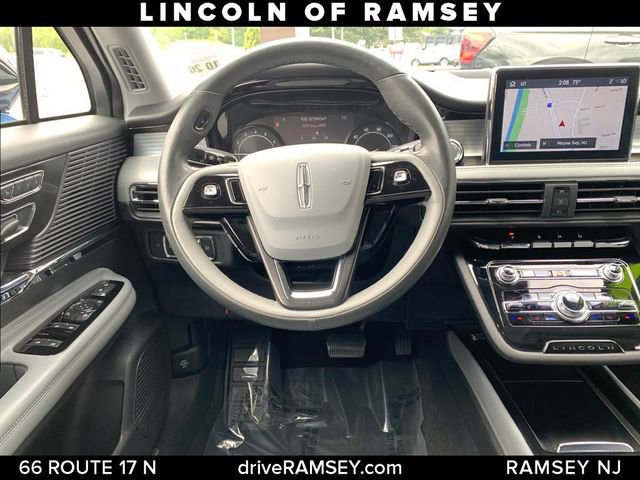 Used 2021 Lincoln Corsair AWD w/ Equipment Group 101A image 15