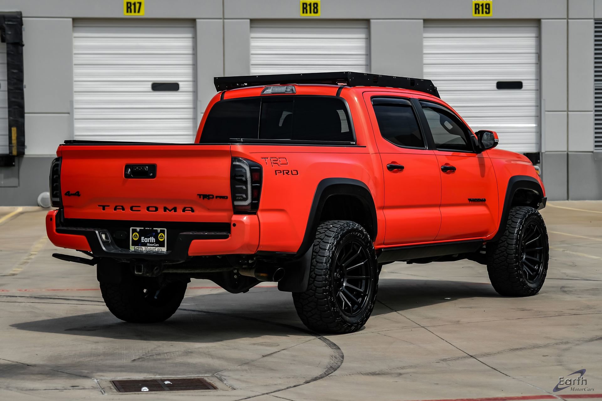 Used 2023 Toyota Tacoma TRD Pro AWD/4WD image 18