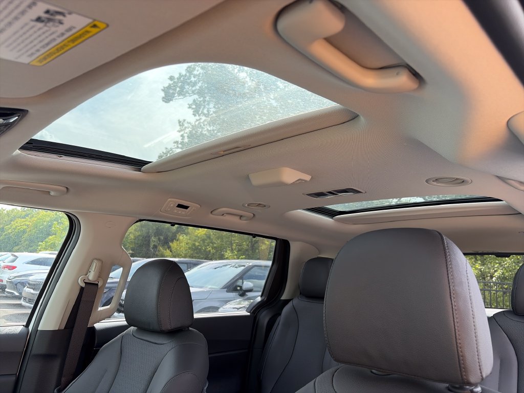 New 2027 Kia Carnival SX Prestige FWD image 25