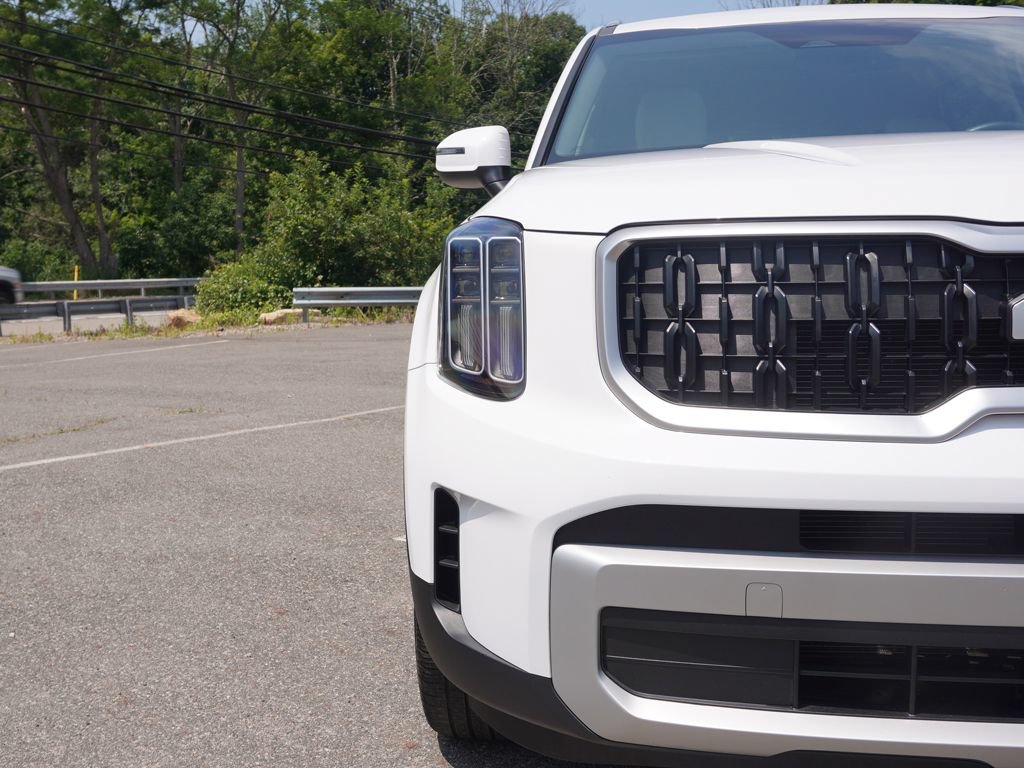Used 2024 Kia Telluride EX AWD/4WD image 15