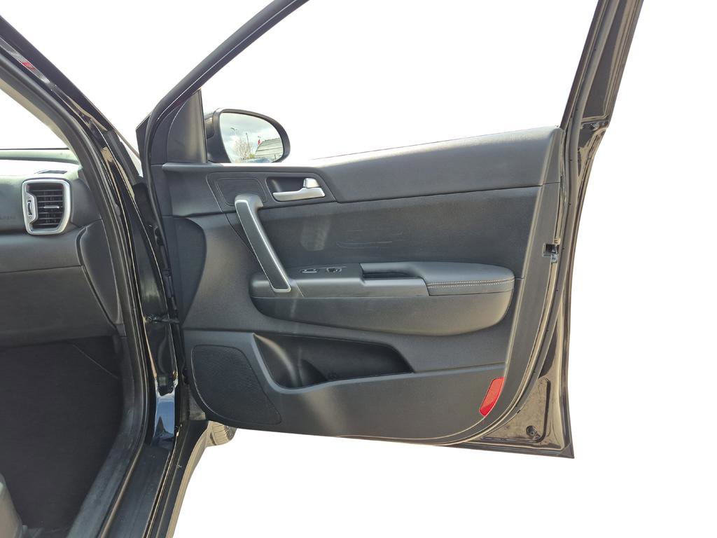 Used 2019 Kia Sportage LX image 30
