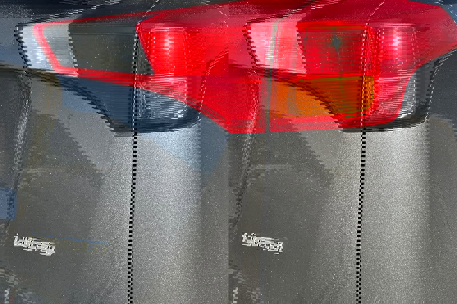 Used 2014 Toyota RAV4 Limited image 31