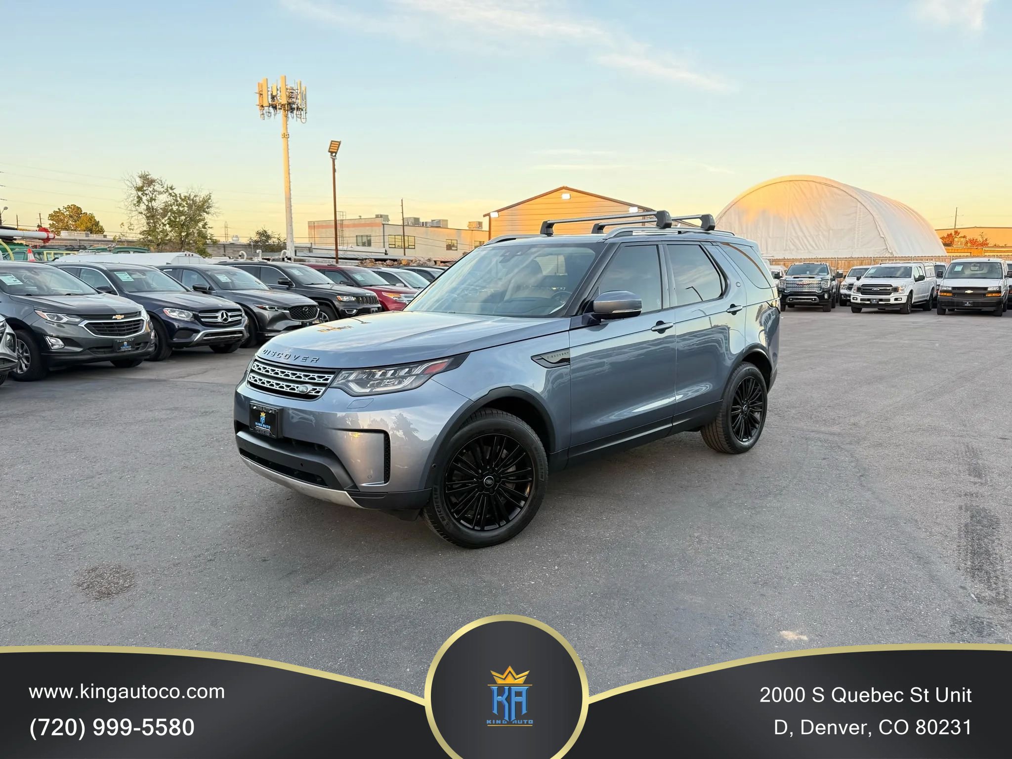 Used 2019 Land Rover Discovery HSE image 1