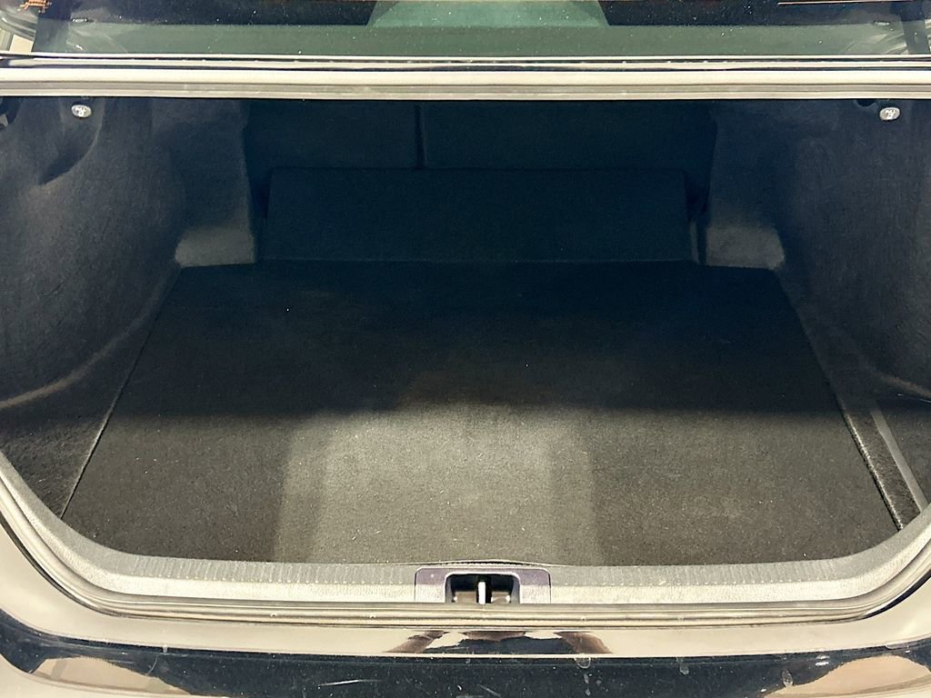 Used 2025 Toyota Camry SE FWD image 23