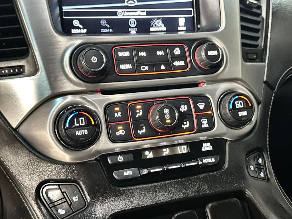 Used 2016 GMC Yukon XL SLT w/ Open Road Package AWD/4WD image 22