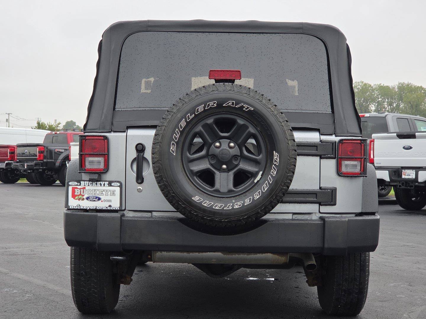 Used 2015 Jeep Wrangler Sport w/ Mopar Black Appearance Group AWD/4WD image 9