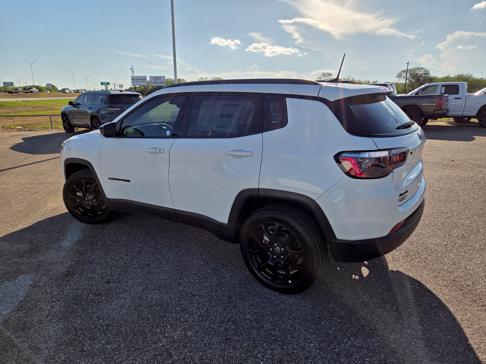 New 2026 Jeep Compass Latitude AWD/4WD image 5
