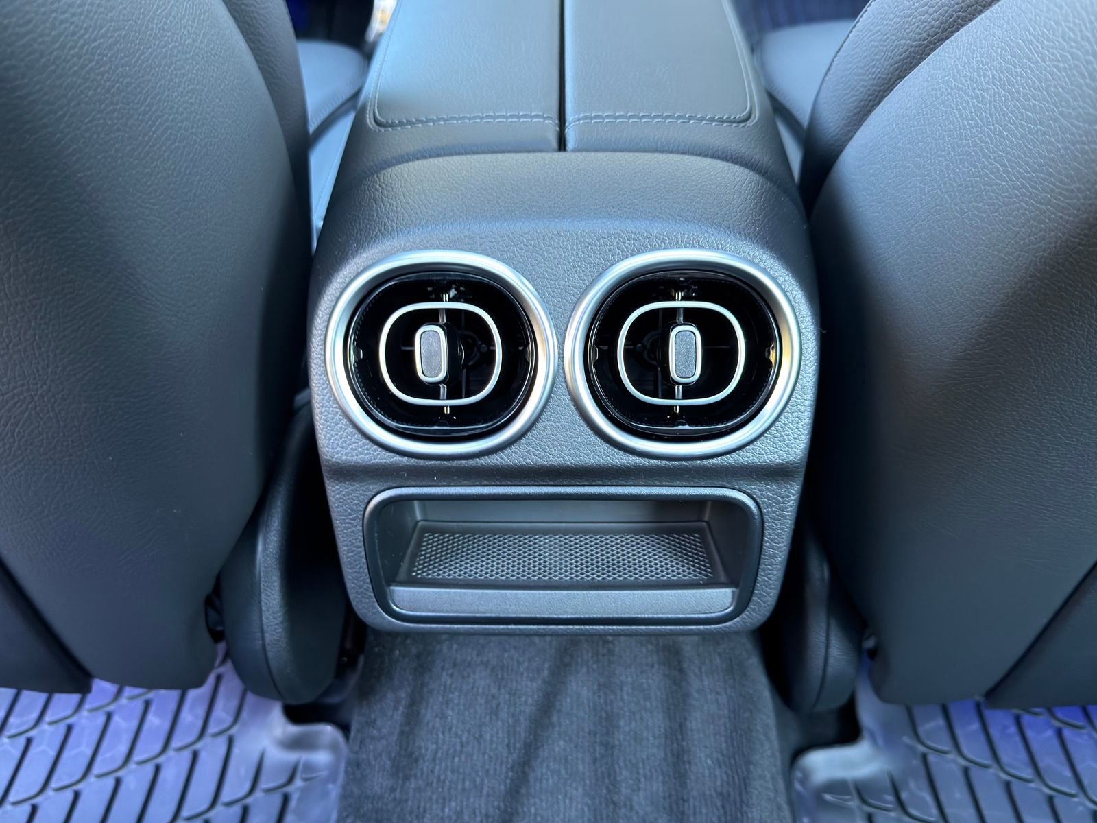 New 2026 Mercedes-Benz C 300 Sedan image 15