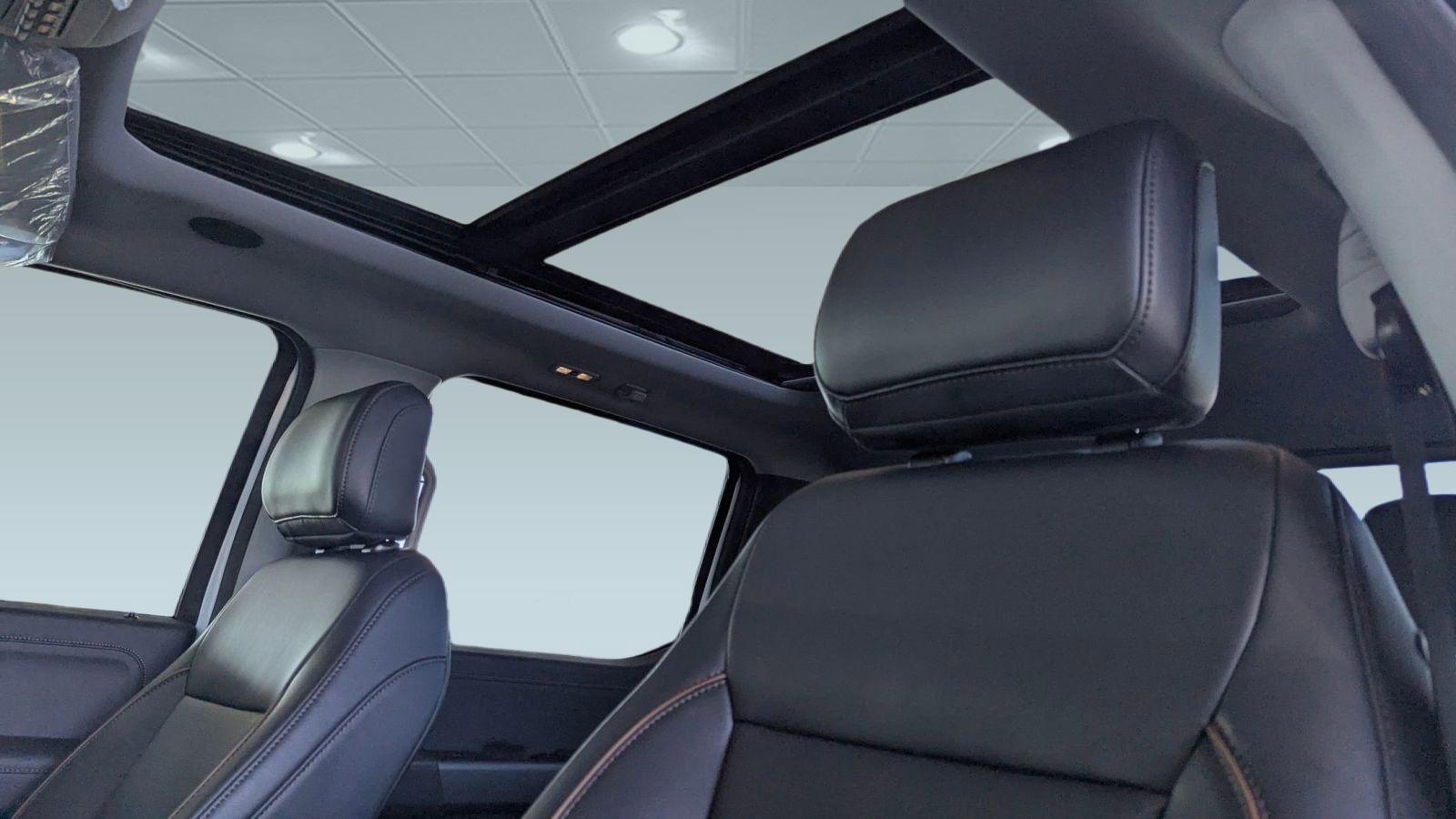 New 2026 Ford F250 Lariat image 15