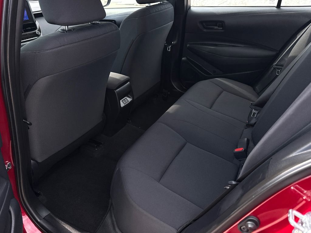 Certified 2025 Toyota Corolla LE image 15