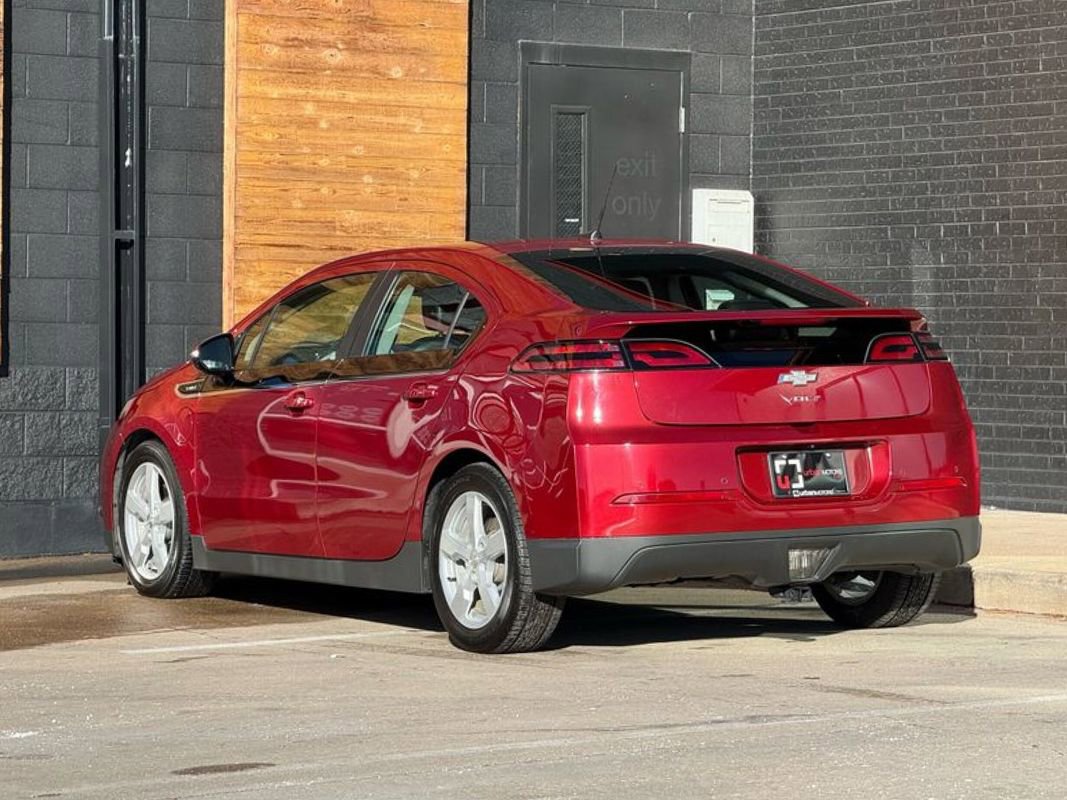 Used 2013 Chevrolet Volt Premium w/ Premium Trim Package image 14