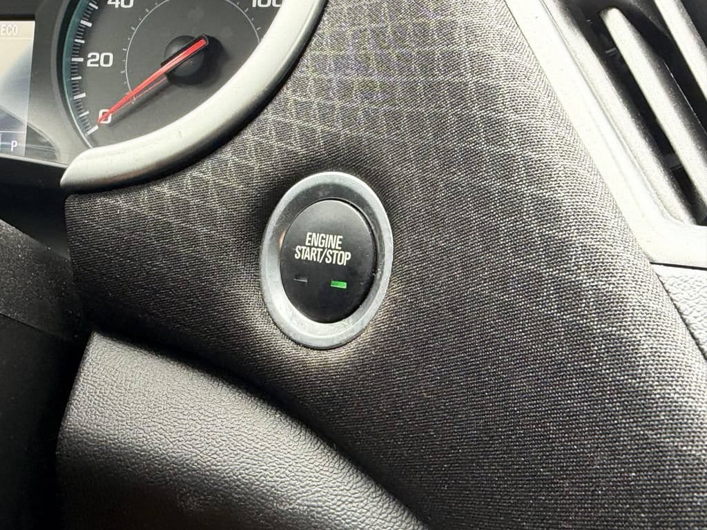 Used 2024 Chevrolet Malibu LT FWD image 26