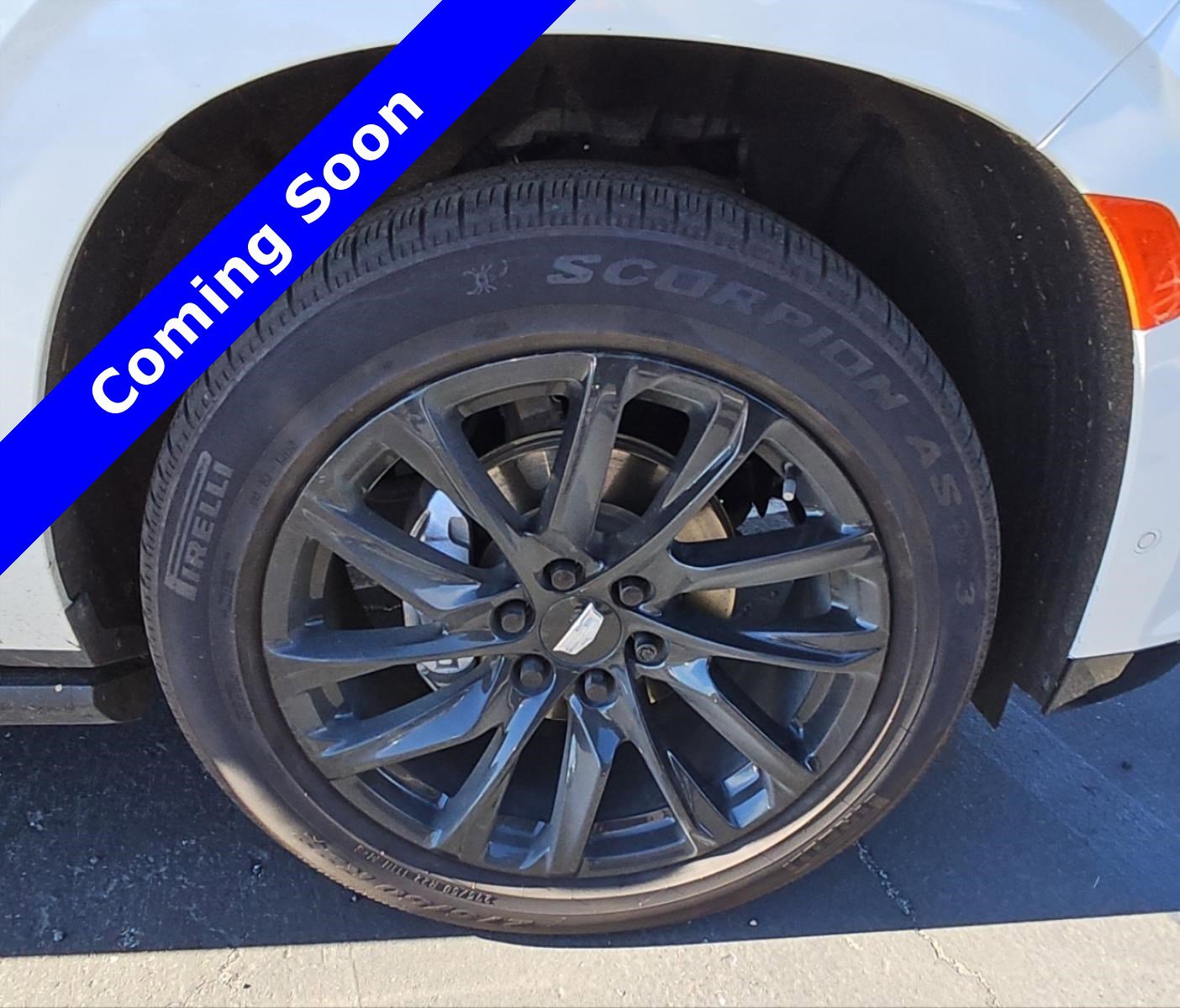 Used 2021 Cadillac Escalade ESV Premium Luxury w/ Driver Assist Tech Package image 8