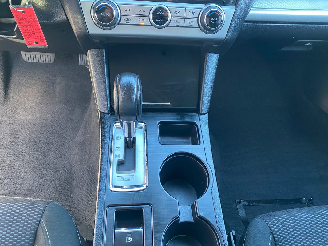 Used 2017 Subaru Outback 2.5i Premium AWD/4WD image 21