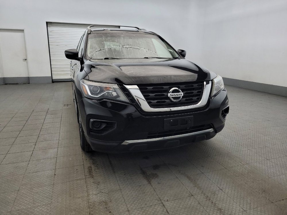 Used 2019 Nissan Pathfinder S AWD/4WD image 14