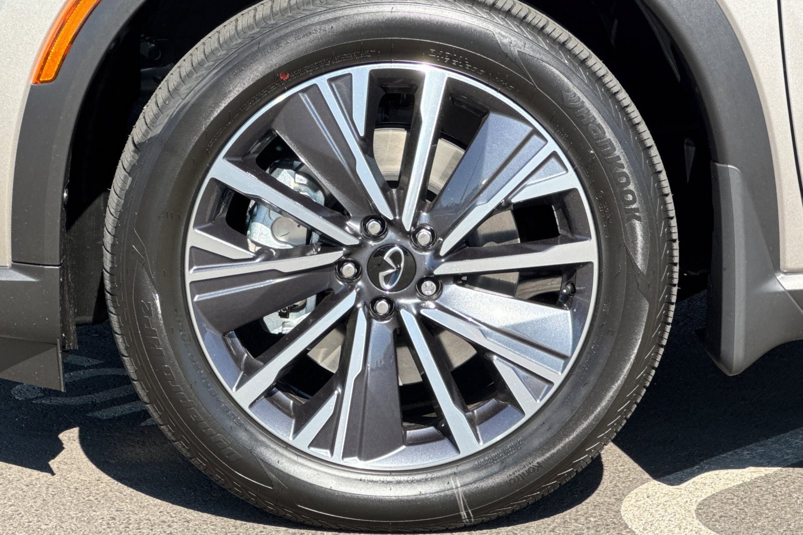 New 2026 INFINITI QX60 Luxe w/ Cargo Package image 34