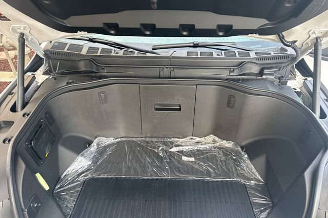 Used 2024 Ford F150 Lightning Flash image 37