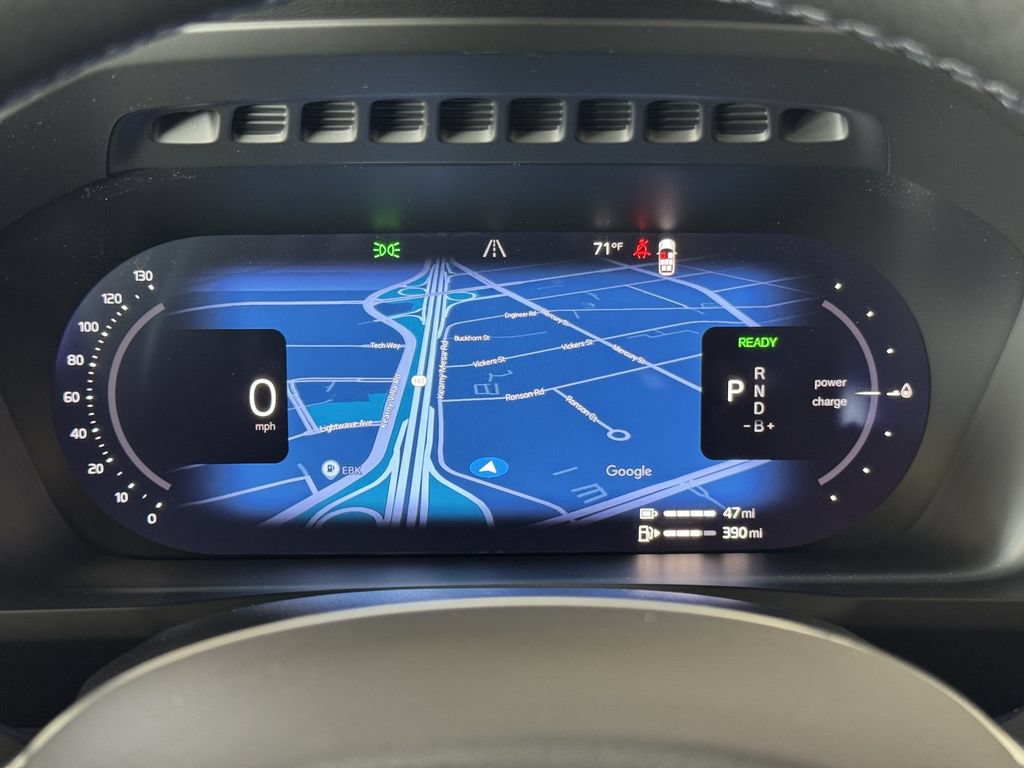New 2026 Volvo XC90 T8 Plus AWD/4WD image 25