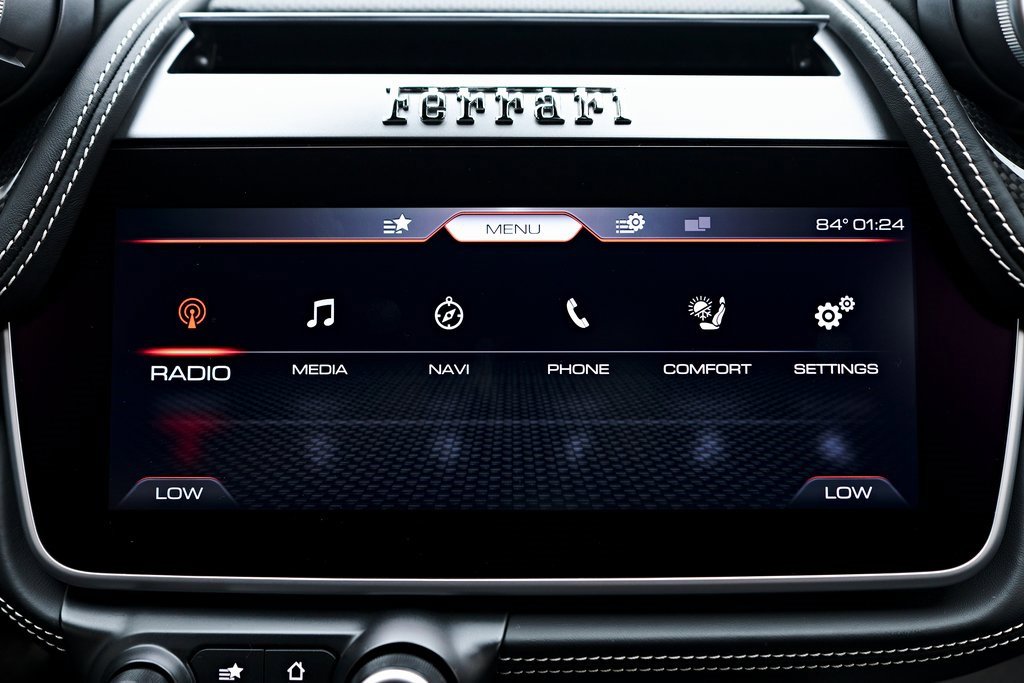 Used 2019 Ferrari GTC4Lusso T image 91