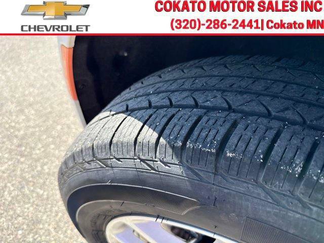 Used 2024 Chrysler Voyager LX FWD image 9