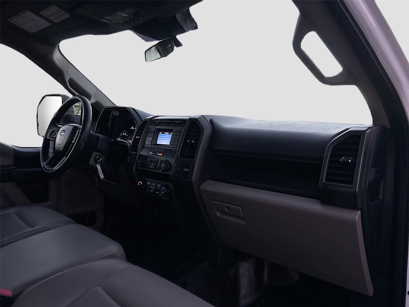 Used 2022 Ford F250 XL w/ Power Equipment Group image 28