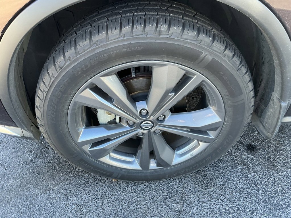 Used 2021 Nissan Murano Platinum w/ Cargo Package image 12