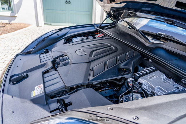 Used 2024 Porsche Cayenne S image 17