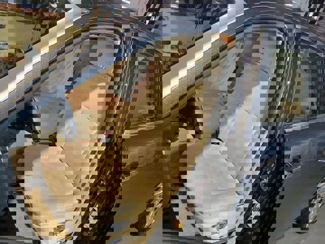 Used 2011 Rolls-Royce Ghost image 15